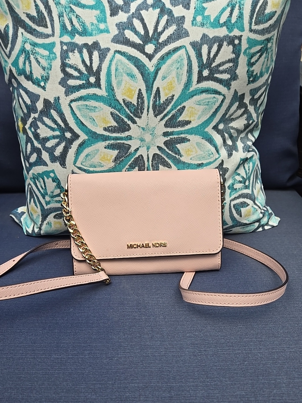 MICHAEL KORS Blush Pink Leather Crossbody with Gold Chain